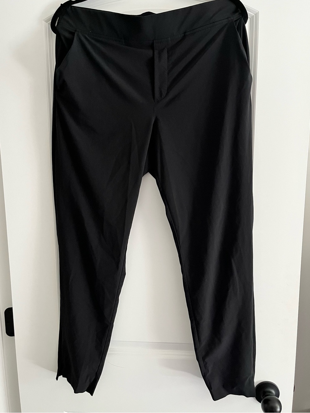 Women’s Athleta Black Brooklyn Ankle Pant